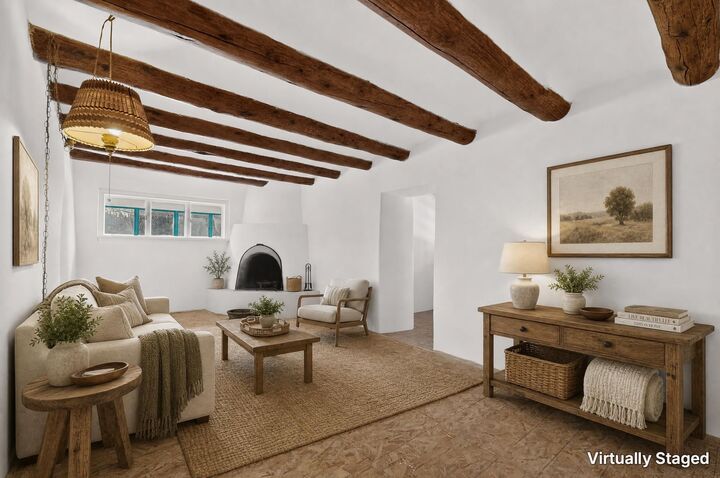 Property Photo:  11 Calle Escuela Vieja Road  NM 87041 