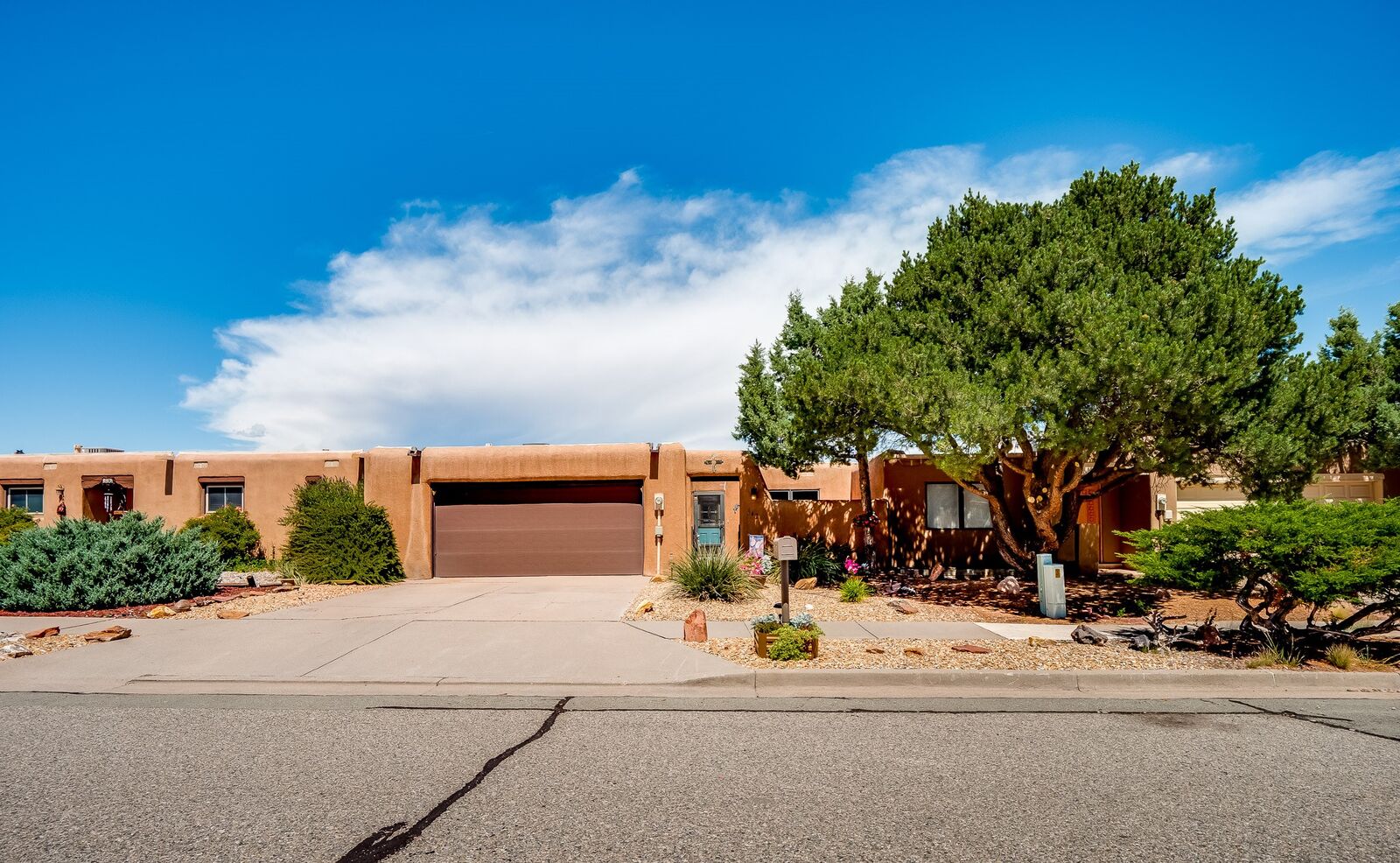 Property Photo: 342 Connie Avenue NM 87547