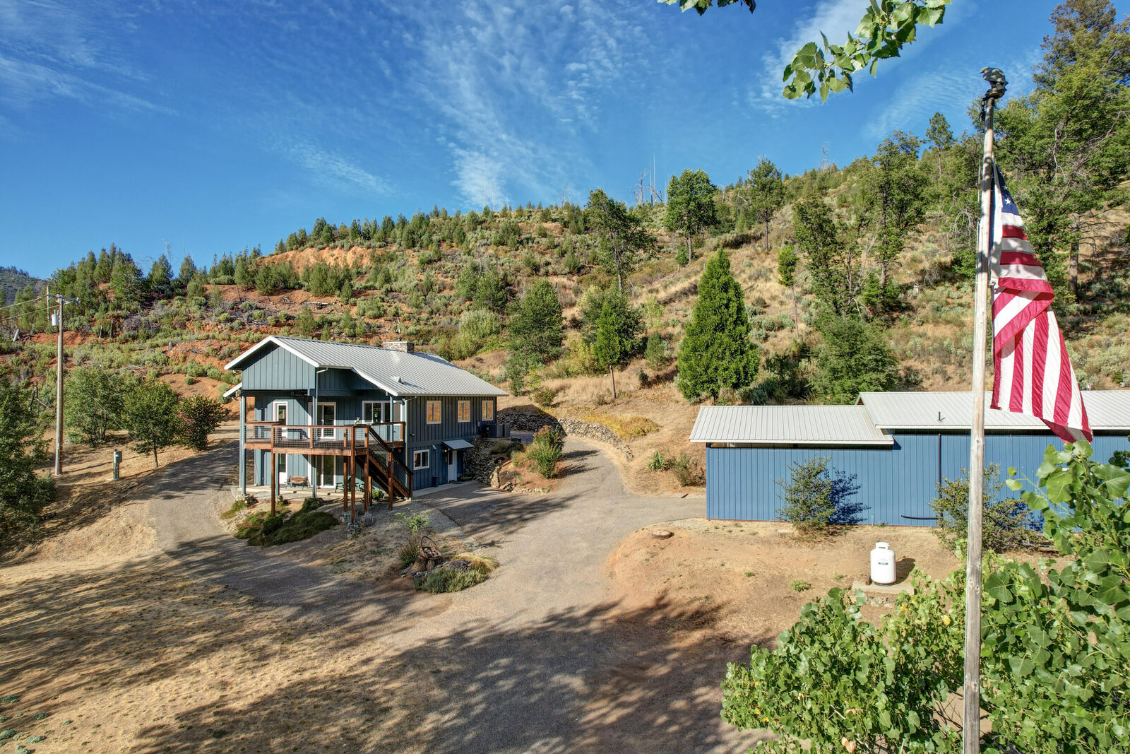 Property Photo: 11799 Drunken Gulch Road CA 96033