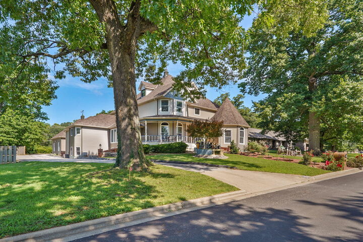 Property Photo: 4967 S Buckingham Lane MO 65810