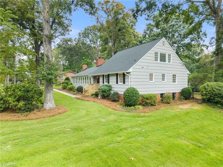 Property Photo:  719 Quarterstaff Road  NC 27104 