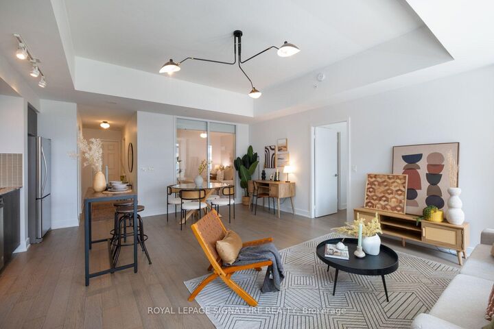30 Shore Breeze Drive 230 — photo 1