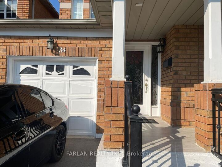 Property Photo:  34 Chart Avenue Main  ON L6A 2Y3 