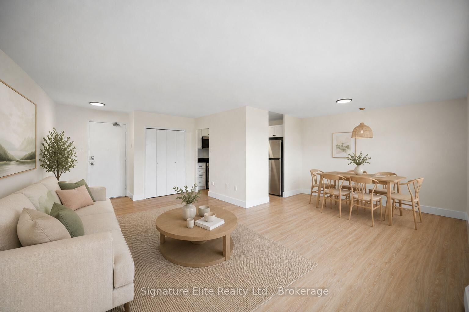 Property Photo:  10 Fontenay Court 407  ON M9A 4W3 
