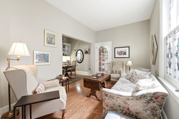 Property Photo:  367 Charlton Avenue W  ON L8P 2E6 