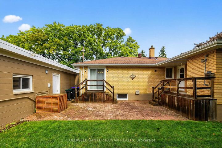 Property Photo: 118 Queen Street ON L3Z 1L3