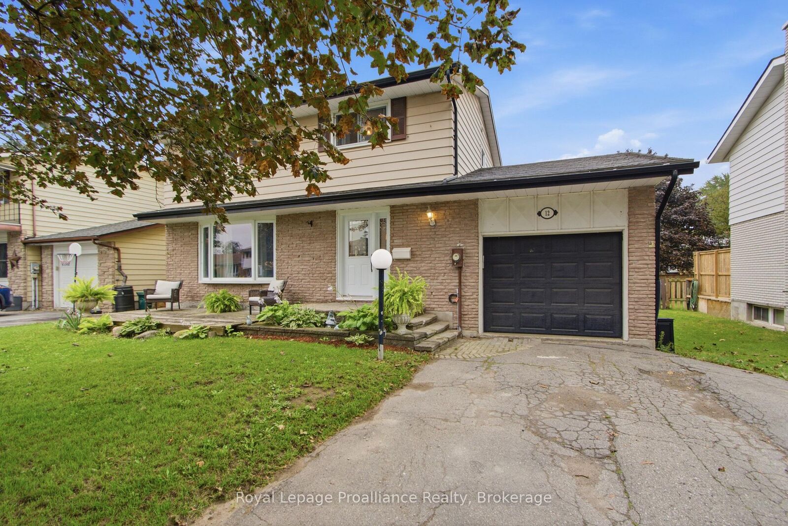 Property Photo:  12 O'Neil Crescent  ON K8V 5Y6 