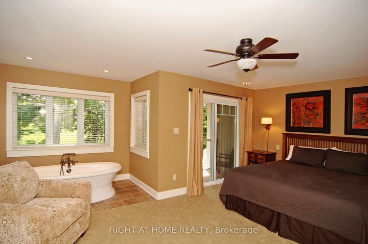 Property Photo:  532 10th Concession Road 9-6  ON K0G 1X0 
