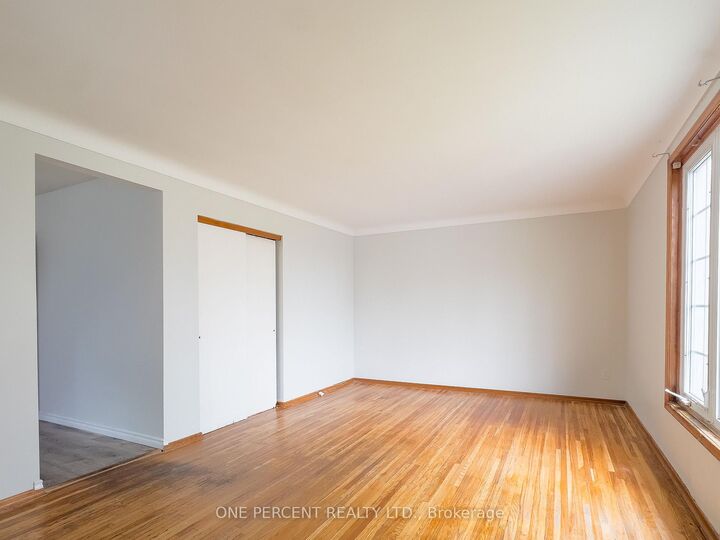 Photo de la propriété:  16 Daly Street  ON K7K 4Y9 