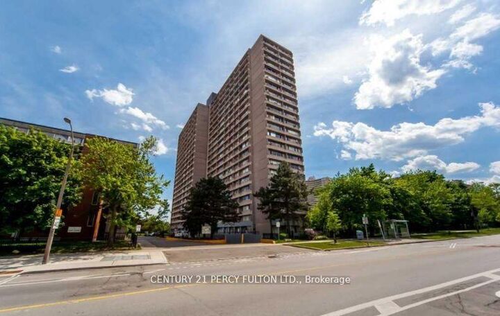 10 Sunny Glen Way 1904 — photo 1