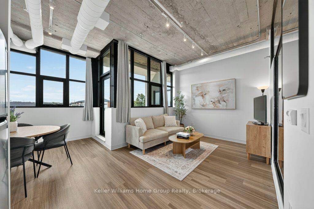 Property Photo:  120 Huron Street 304  ON N1E 5L7 