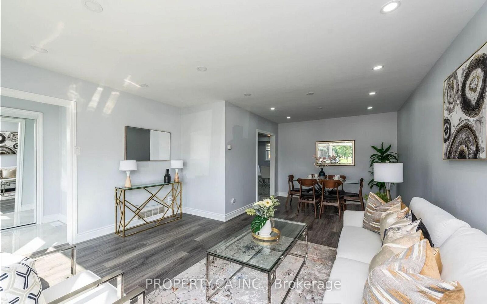 Property Photo:  46 Wilton Drive  ON L6W 3A1 