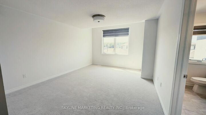 Property Photo:  90 Markham Veterans Street  ON L6B 1S7 