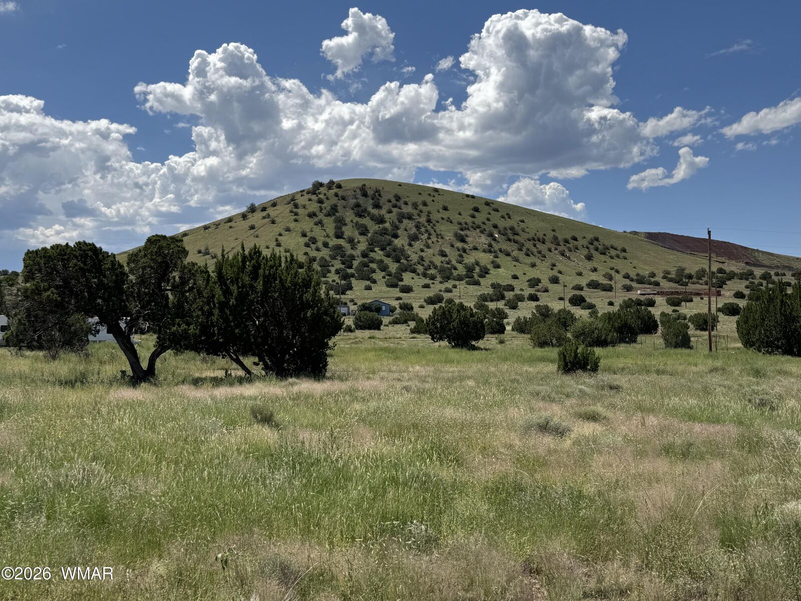 Property Photo:  31 County Road 5203  AZ 85924 