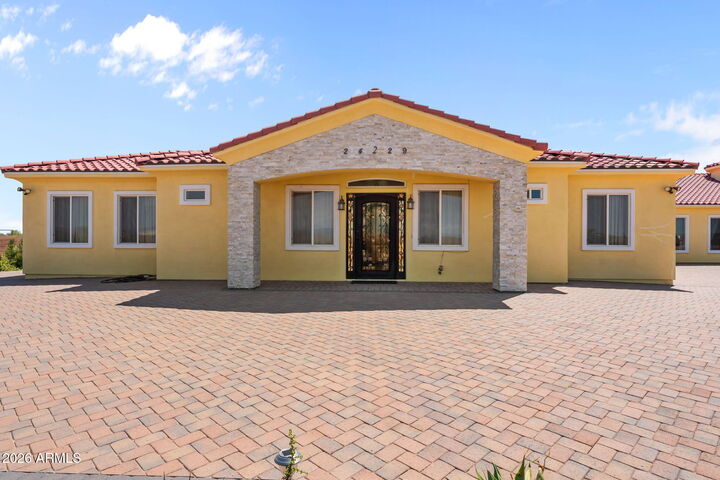 Property Photo:  24235 W Pinnacle Vista Lane  AZ 85361 