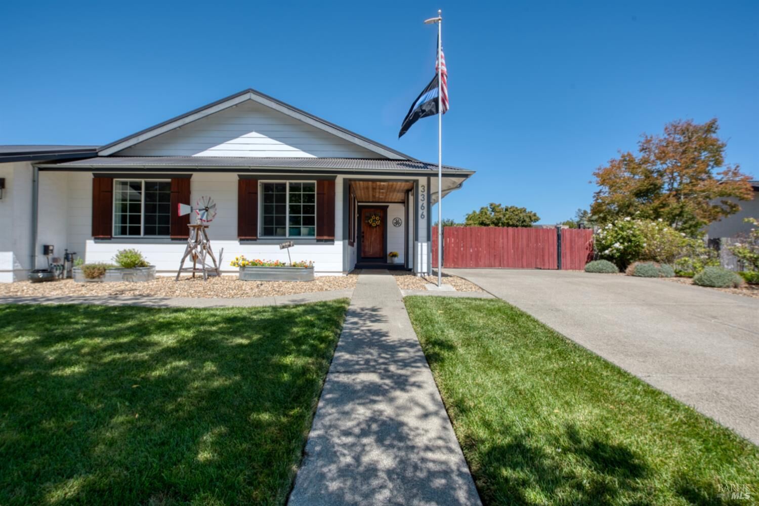 Property Photo: 3366 Linda Mesa Way CA 94558