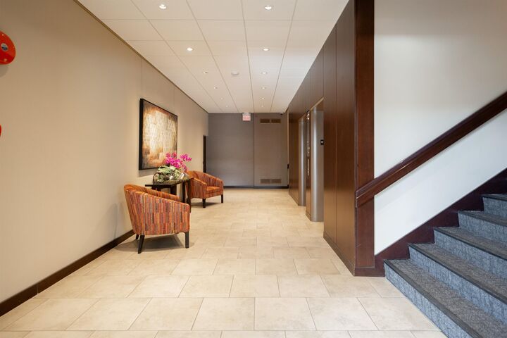 Property Photo:  2055 Pendrell Street 306  BC V6G 1T9 