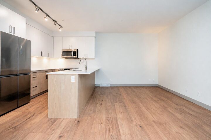 Property Photo:  6968 Royal Oak Avenue 210  BC V5J 4J2 