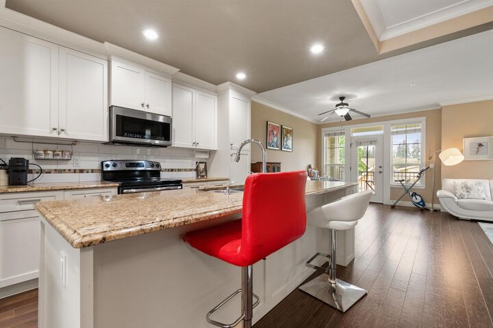 Property Photo:  45290 Soowahlie Crescent 14  BC V2R 0S6 