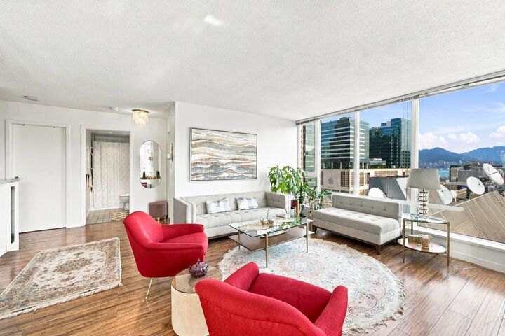Property Photo:  233 Robson Street 1703  BC V6B 0E8 