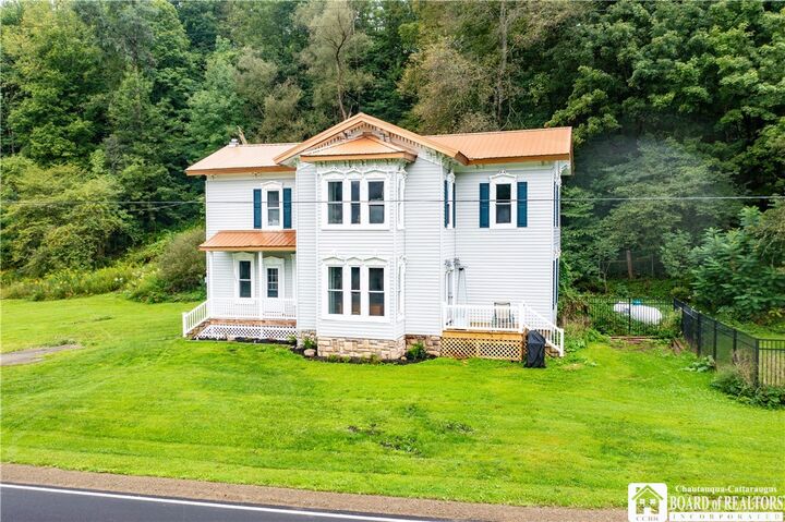 Property Photo: 5241 Thornton Road NY 14732