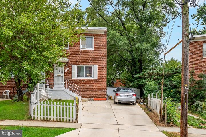 Property Photo:  3543 Madison Place  MD 20782 