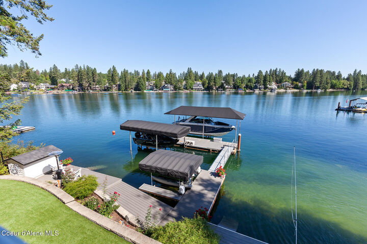 Property Photo:  7265 W Otter Bay Rd  ID 83814 