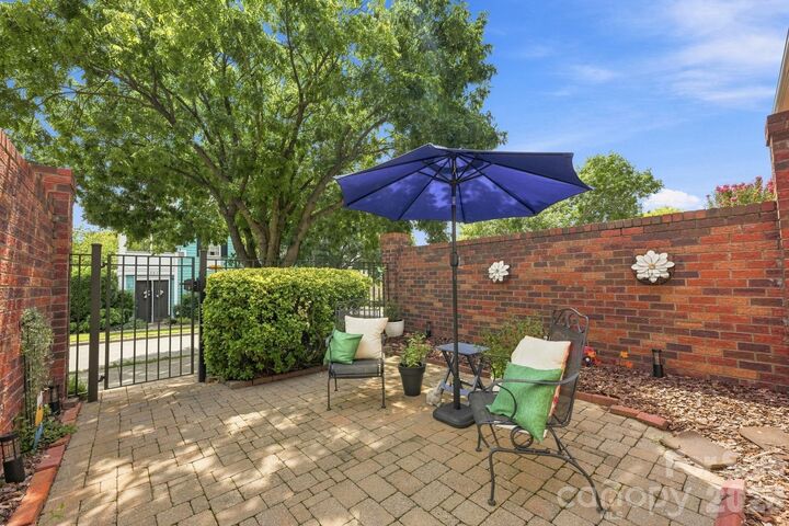Property Photo: 5962 Village Drive NW NC 28027