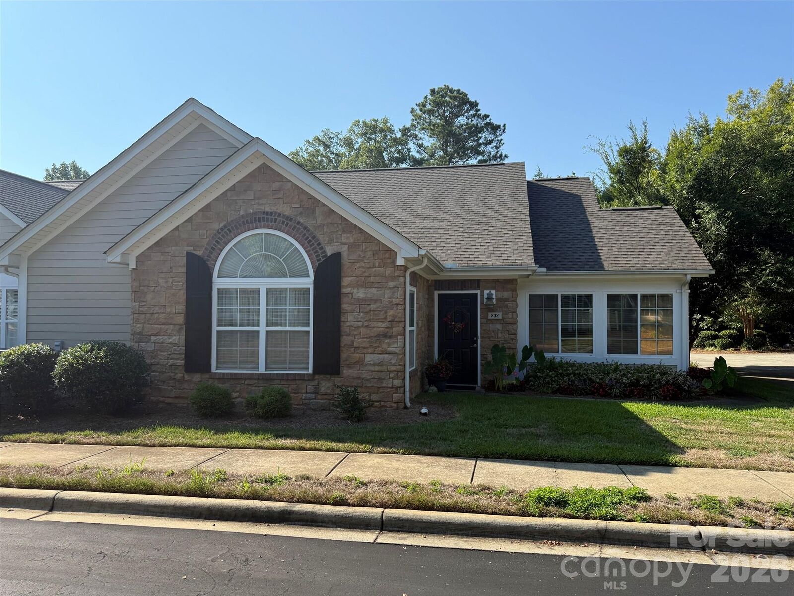 Property Photo: 232 Lone Oak Circle SC 29732
