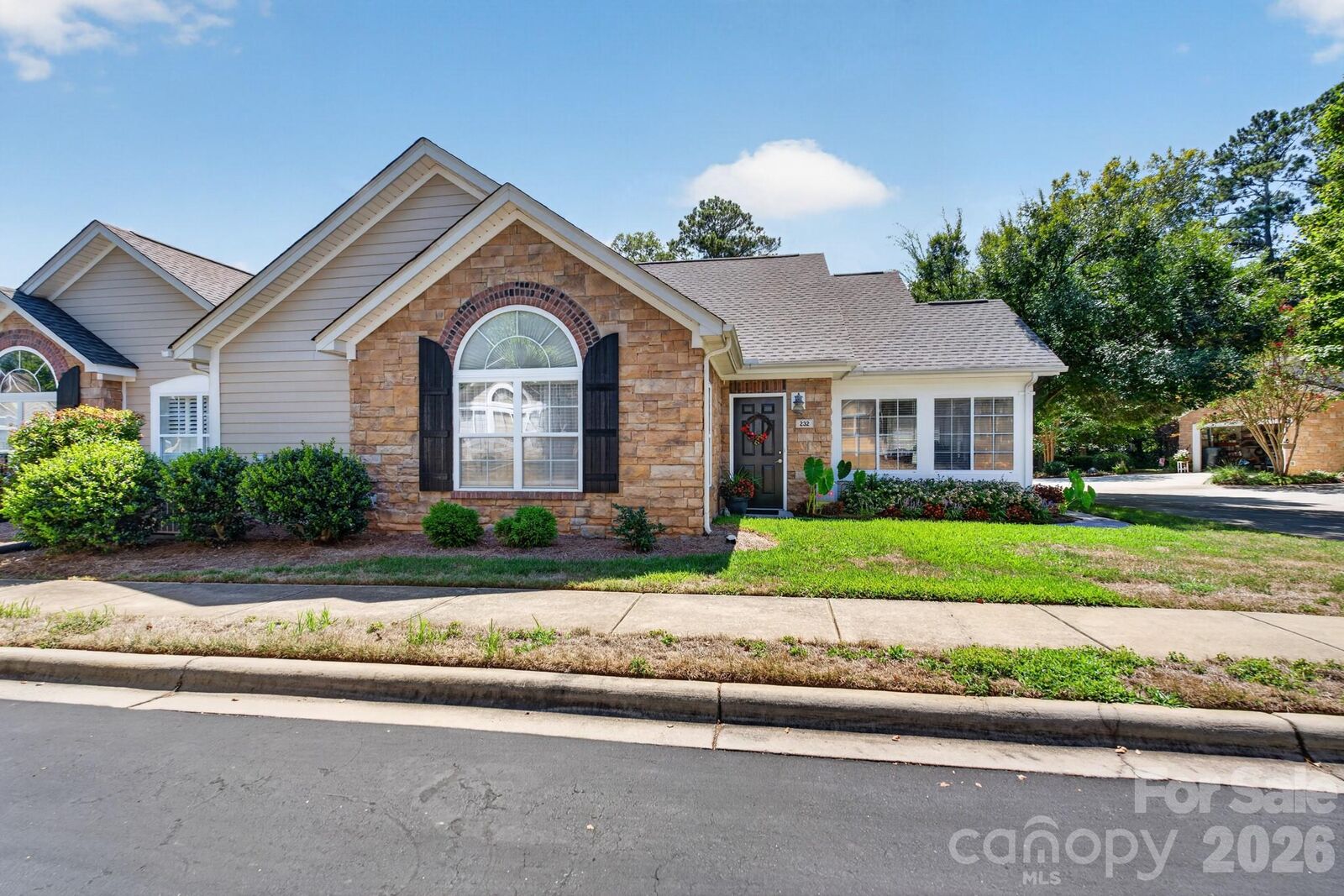Property Photo:  232 Lone Oak Circle  SC 29732 