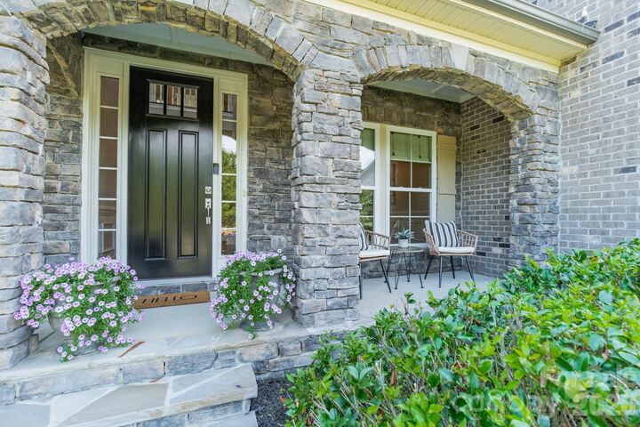 Property Photo: 2028 Perry Pond Drive NC 28173