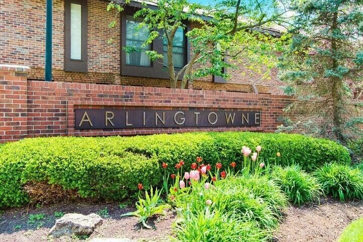 Property Photo:  2802 Churchill Drive  OH 43221 
