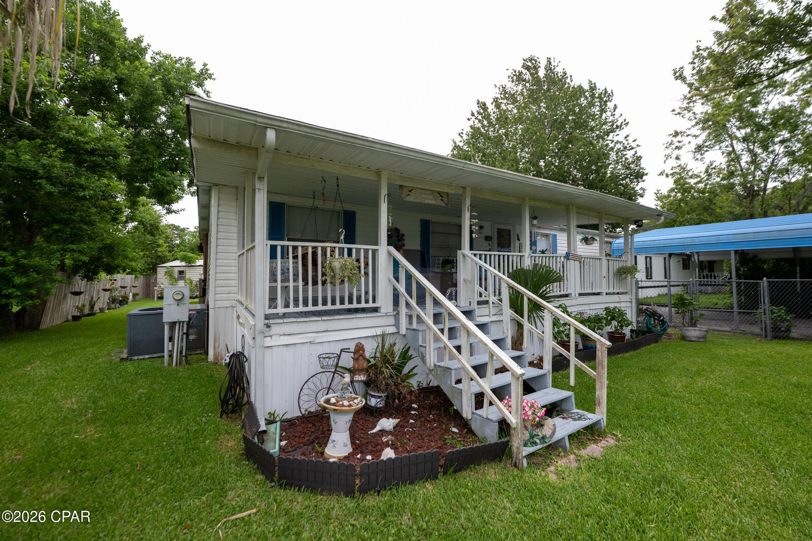 Property Photo:  2619 Willow Oak Court  FL 32408 