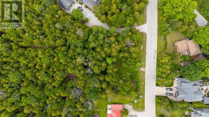 Property Photo:  Elm Street East  ON N0H 2L0 