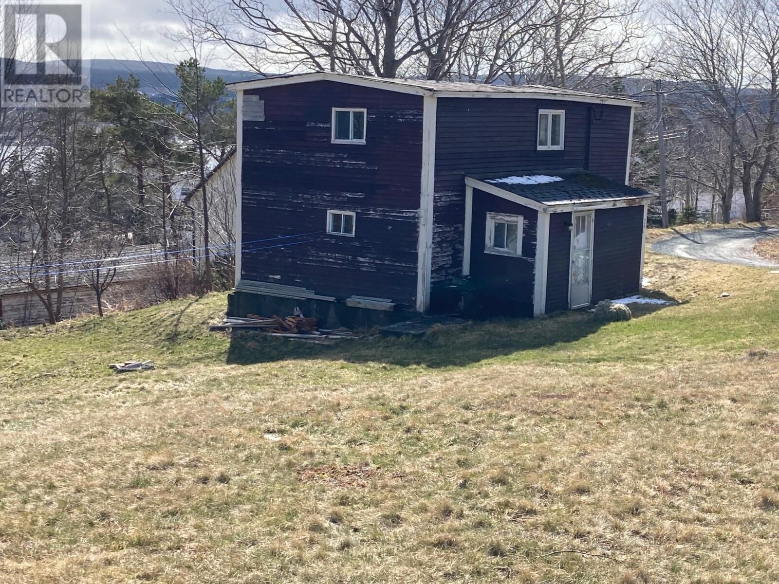 Property Photo:  26 Masonic Avenue  NL A1Y 1A9 