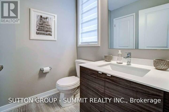 Property Photo:  221 Wheat Boom Drive  ON L6H 7C3 