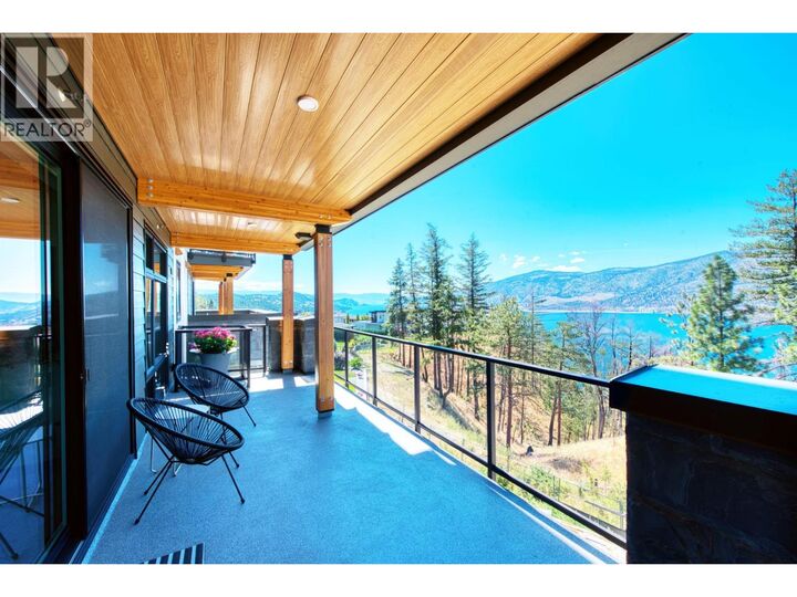 Property Photo: 9652 Benchland Drive 306 BC V4V 0C4