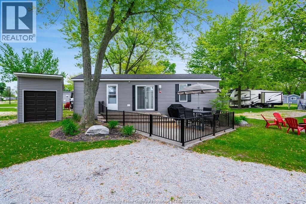 Property Photo: 981 County Rd 2 522 ON N8N 4P4