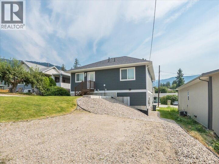 Property Photo:  808 7th Avenue  BC V1N 1R9 