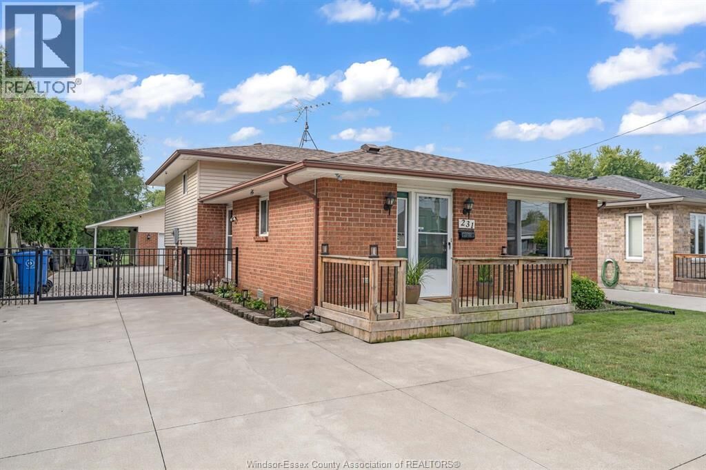 Property Photo:  231 St. Arnaud  ON N9V 2P2 