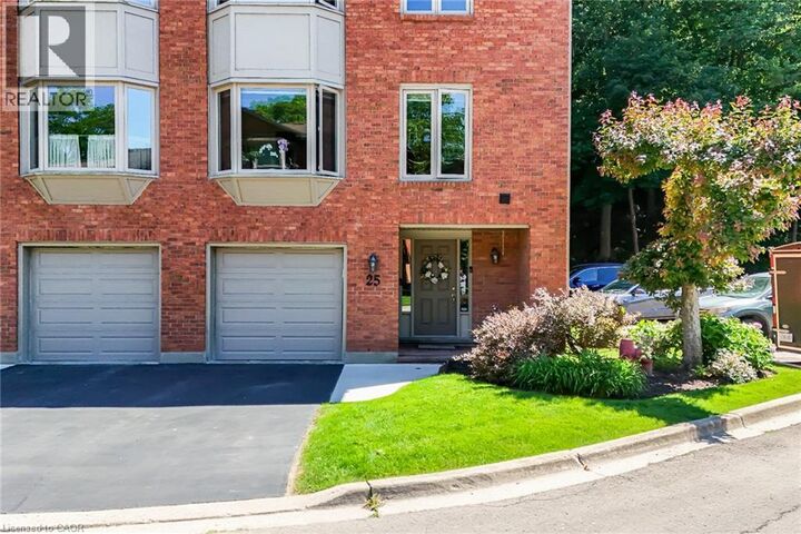 Property Photo:  30 Osler Drive 25  ON L9H 6W3 