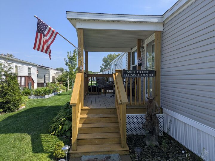 Property Photo:  2721 West Park Lane  PA 16506 
