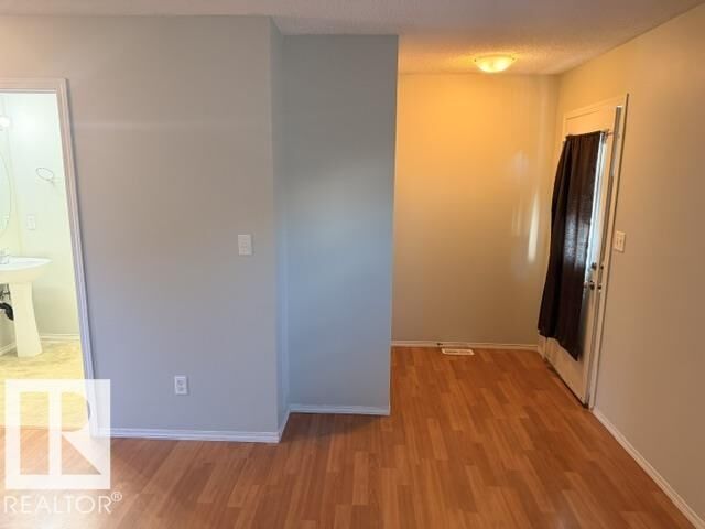 Property Photo:  2503 24 Street NW 42  AB T6T 0B5 