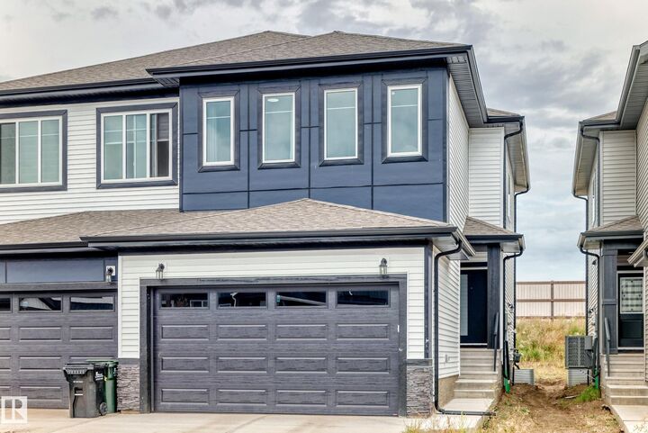 Property Photo:  215 Savoy Crescent  AB T8H 3A8 