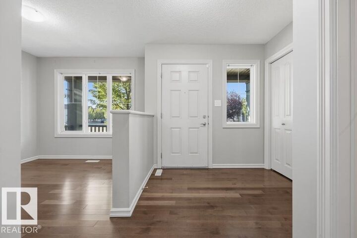 Property Photo:  1526 35B Av NW  AB T6T 0M7 