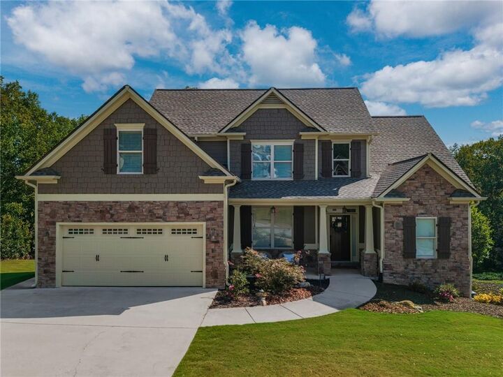 Property Photo: 106 N Mountain Brooke Drive GA 30107