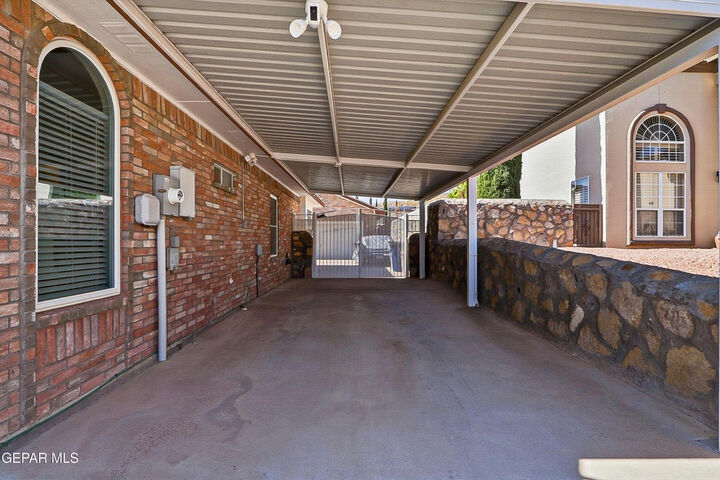 Property Photo:  4290 Loma Azteca Court  TX 79934 