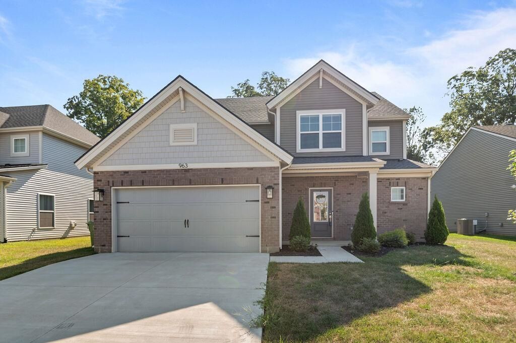Property Photo:  963 Onyx Lane  KY 42301 