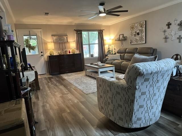 Property Photo: 2211 Sandstone Dr. TX 75605