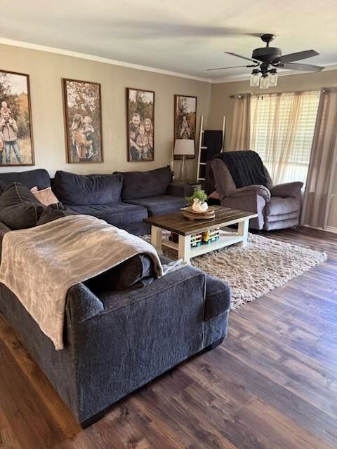Property Photo: 130 Bell St TX 75631